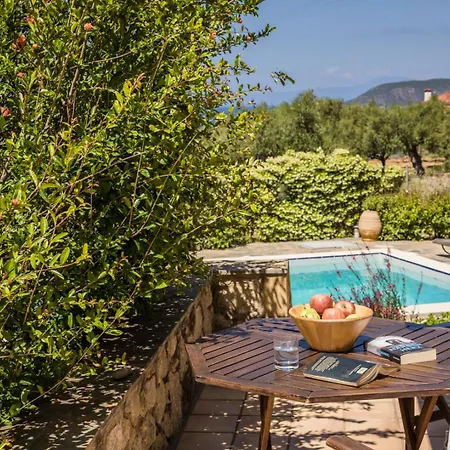 Apartment Eleonas - Kardamili's Acqua Bliss Kardamyli