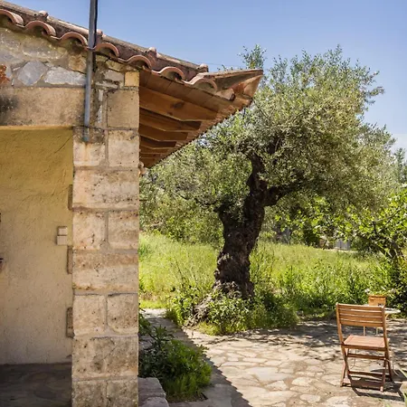 Eleonas - Kardamili's Acqua Bliss Apartment Kardamyli