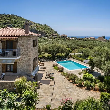 Eleonas - Kardamili's Acqua Bliss * Kardamyli